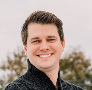 Portrait of Dr Michael Hansen